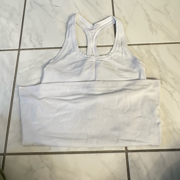 White Lululemon tank - Picture 2 of 4